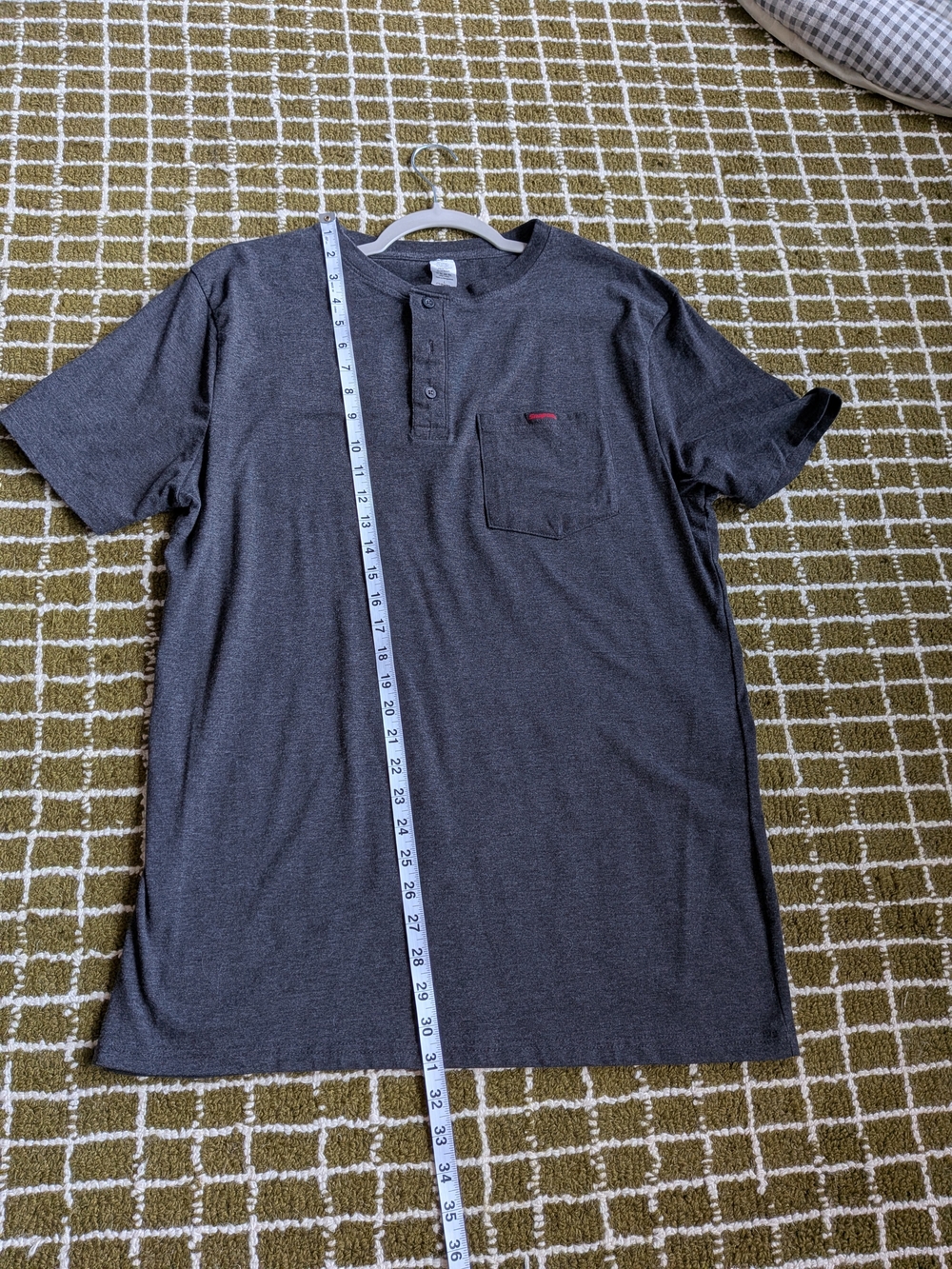 Snap On Men's Short-Sleeve Henley Polo in Charcoal with Pocket